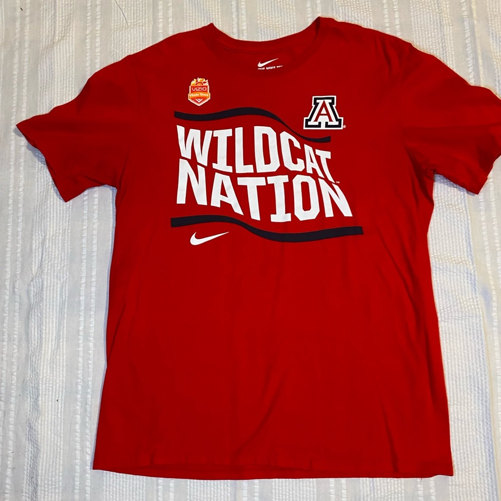 Nike Arizona Wildcat Nation red t-shirt size L
